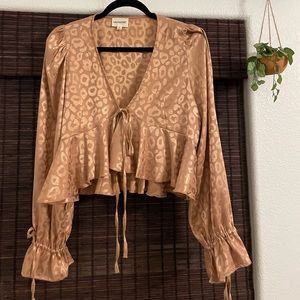 Leopard Silky Style Crop Shirt